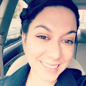 Meet your Posher, Gina